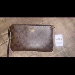 Coach Double Zip Wristlet